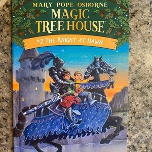 Magic Tree House #2 The Knight At Dawn